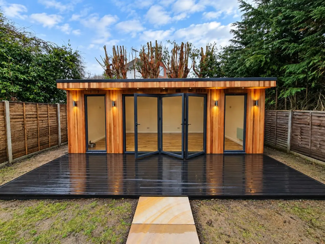 Garden Room with Front Deck