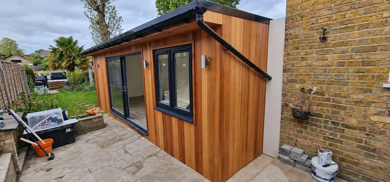 Side View of Timber Garden Room