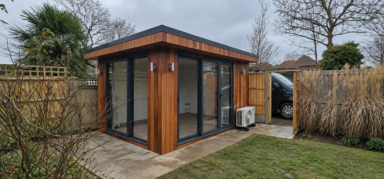 Garden Room beside Paved Patio