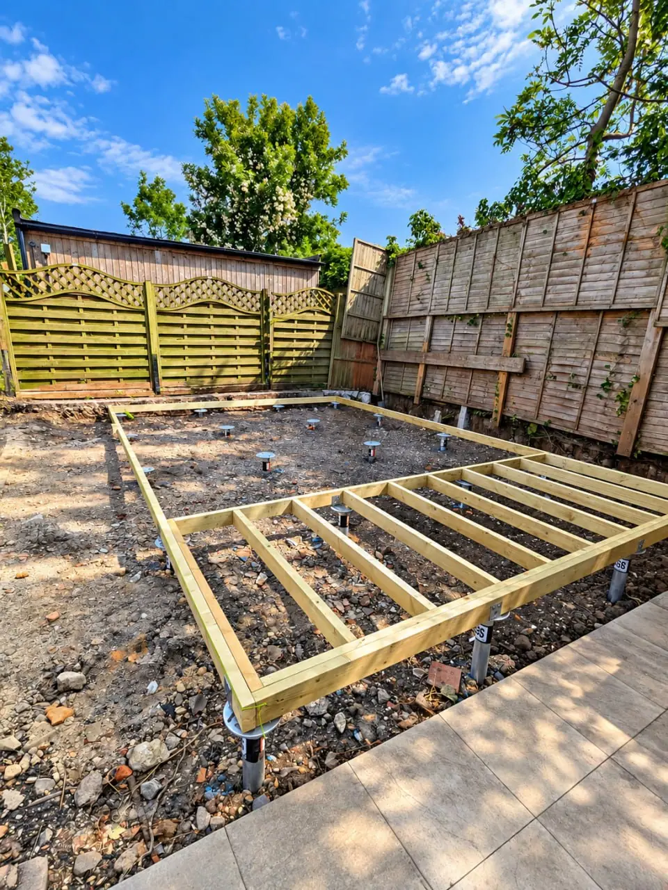 Ground screw foundations and the first floor joists